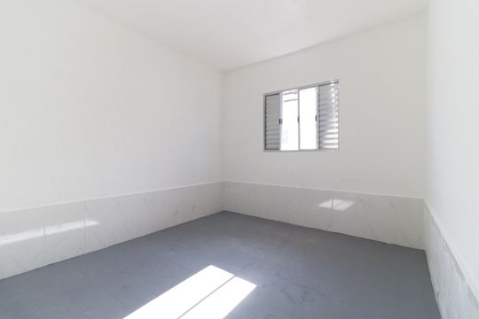 Quarto de casa para alugar com 1 quarto, 30m² em São João Climaco, São Paulo