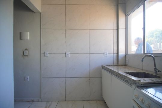 Cozinha de apartamento para alugar com 1 quarto, 40m² em Arroio da Manteiga, São Leopoldo