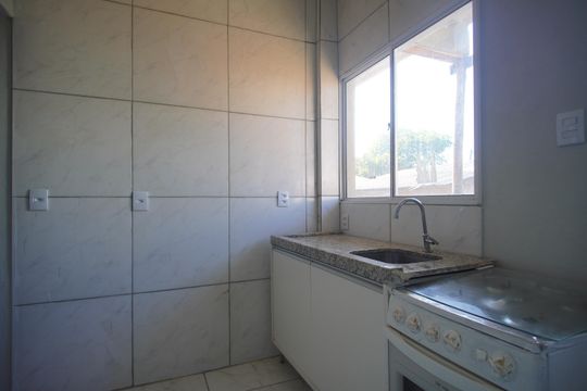Cozinha de apartamento para alugar com 1 quarto, 40m² em Arroio da Manteiga, São Leopoldo