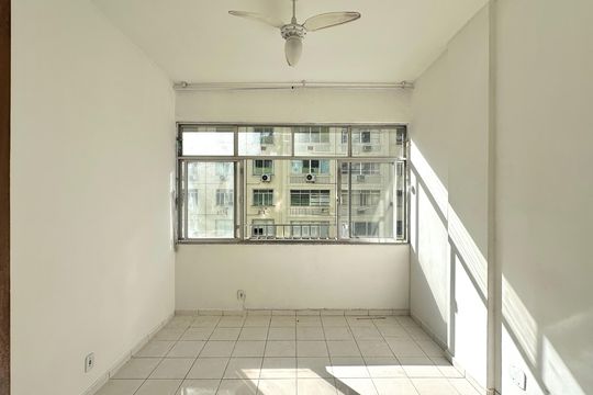 Apartamento para alugar com 1 quarto, 32m² em Copacabana, Rio de Janeiro