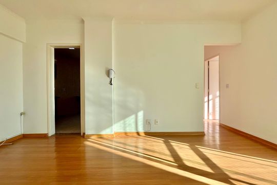 Sala de apartamento à venda com 2 quartos, 74m² em Santa Ines, Belo Horizonte