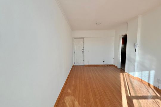 Sala de apartamento à venda com 2 quartos, 74m² em Santa Ines, Belo Horizonte