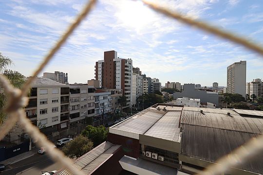 Vista da Sala de apartamento à venda com 3 quartos, 207m² em Independência, Porto Alegre