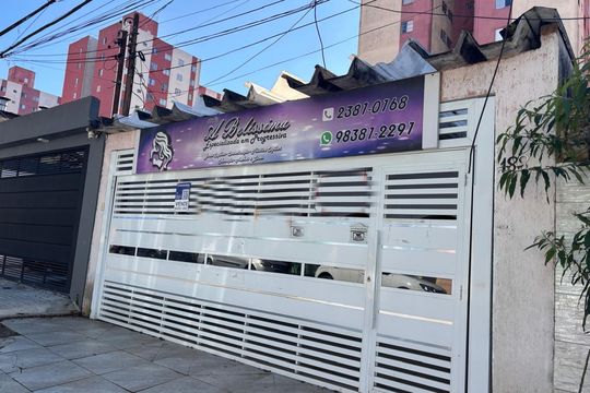 Fachada do imóvel  de casa para alugar com 2 quartos, 137m² em Jardim Copacabana, São Bernardo do Campo