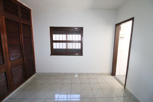 Sala de casa para alugar com 2 quartos, 100m² em Jardim Sao Dimas, São José dos Campos