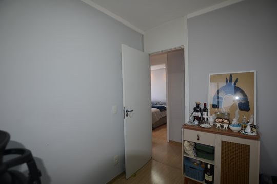Quarto 3 de apartamento à venda com 3 quartos, 68m² em Marechal Hermes, Rio de Janeiro
