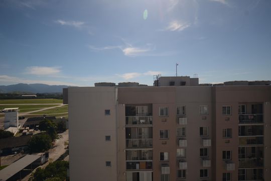 Vista do Quarto 2 de apartamento à venda com 3 quartos, 68m² em Marechal Hermes, Rio de Janeiro