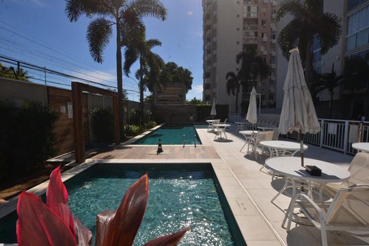 Área comum - Piscina de apartamento à venda com 3 quartos, 68m² em Marechal Hermes, Rio de Janeiro