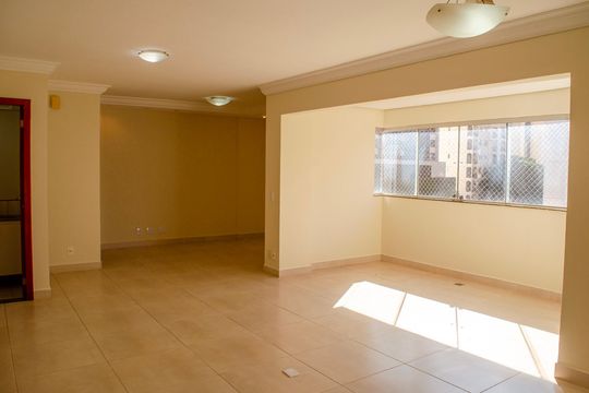 Apartamento à venda com 4 quartos, 128m² em Setor Oeste, Goiânia