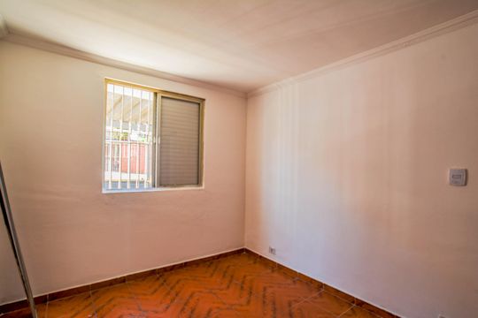 Quarto 2 de apartamento para alugar com 2 quartos, 50m² em Conjunto Residencial Planeta, Santo André
