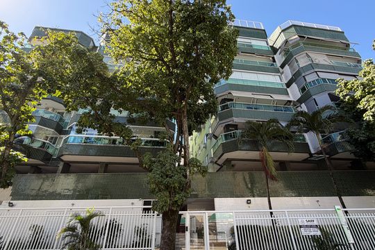 Fachada de apartamento à venda com 3 quartos, 110m² em Jacarepaguá, Rio de Janeiro
