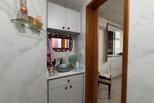 Banheiro da suíte de apartamento à venda com 3 quartos, 110m² em Jacarepaguá, Rio de Janeiro