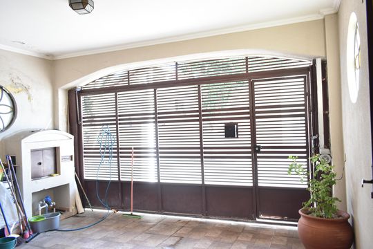 Garagem de casa para alugar com 1 quarto, 270m² em Planalto Paulista, São Paulo