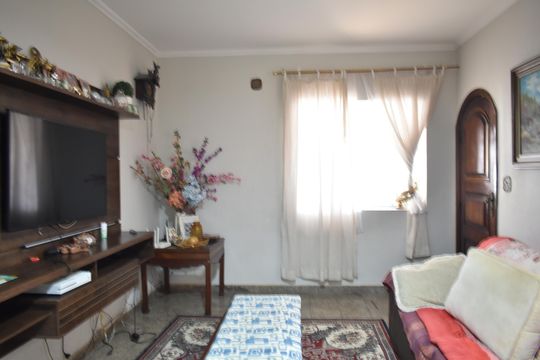 Sala de casa para alugar com 1 quarto, 270m² em Planalto Paulista, São Paulo