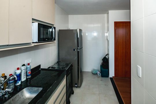 Apartamento à venda com 2 quartos, 47m² em Braúnas, Belo Horizonte