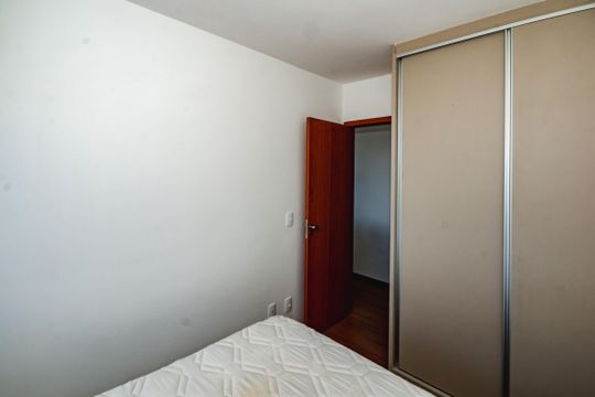 Apartamento para alugar com 2 quartos, 47m² em Braúnas, Belo Horizonte