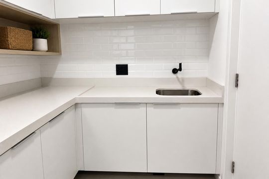 Área de serviço de casa de condomínio para alugar com 3 quartos, 155m² em Alphaville, Santana de Parnaíba