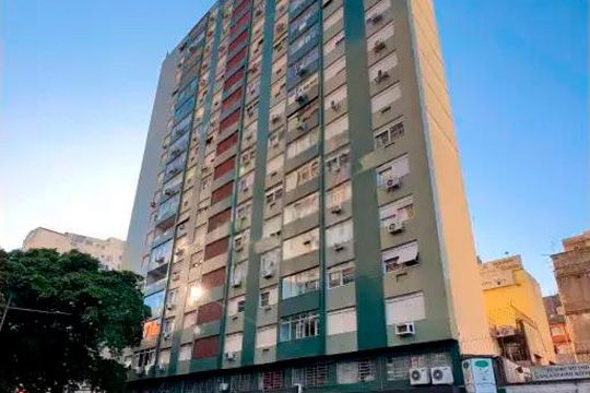 Fachada de apartamento à venda com 2 quartos, 68m² em Centro Histórico, Porto Alegre