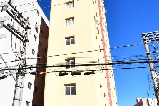 Fachada do Prédio de kitnet/studio para alugar com 1 quarto, 40m² em Vila Itapura, Campinas