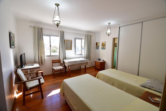 Quarto de kitnet/studio para alugar com 1 quarto, 40m² em Vila Itapura, Campinas