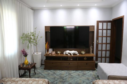 Casa à venda com 3 quartos, 210m² em Bonsucesso, Belo Horizonte