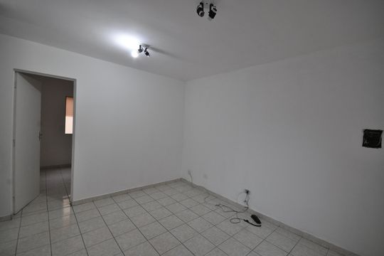 Sala de apartamento para alugar com 2 quartos, 48m² em Jardim Martins Silva, São Paulo