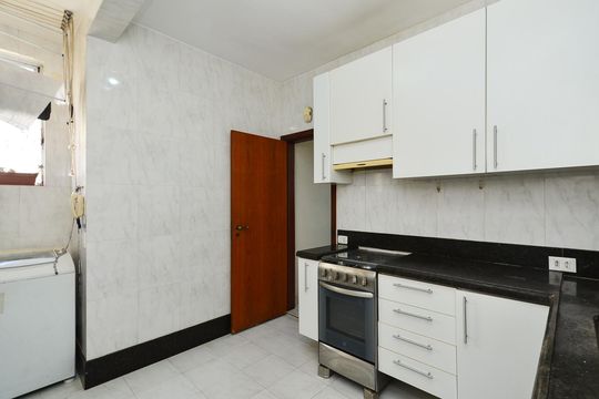 Cozinha de apartamento à venda com 3 quartos, 100m² em Anchieta, Belo Horizonte