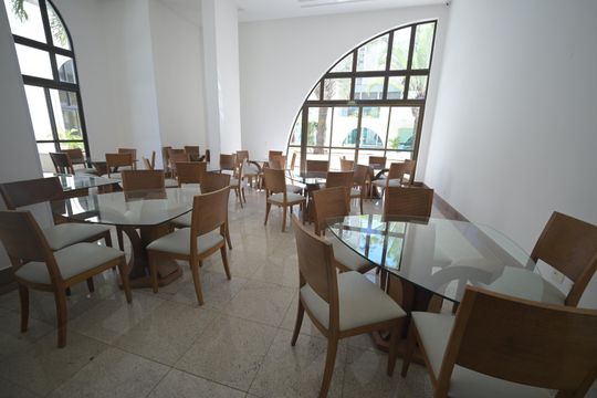 Apartamento para alugar com 3 quartos, 118m² em Serrinha, Goiânia