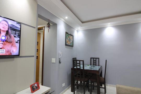 Sala de apartamento à venda com 2 quartos, 40m² em Vila Domitila, São Paulo
