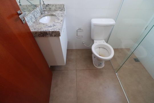 Banheiro suite  de casa para alugar com 3 quartos, 125m² em Jardim Irajá, Ribeirão Preto