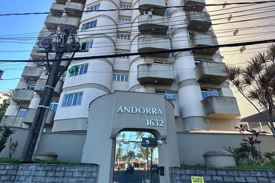 Fachada do Prédio de apartamento para alugar com 3 quartos, 165m² em Itararé, São Vicente