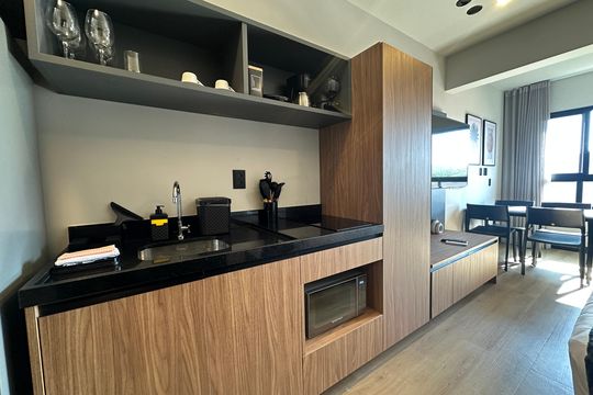 Cozinha de apartamento à venda com 1 quarto, 25m² em Melville Empresarial Ii, Barueri