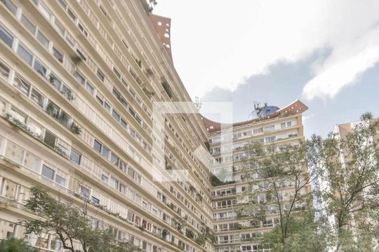 Apartamento para alugar com 3 quartos, 160m² em Higienópolis, São Paulo