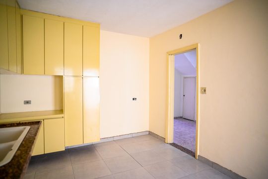 Cozinha de casa para alugar com 3 quartos, 130m² em Vila Brasilina, São Paulo