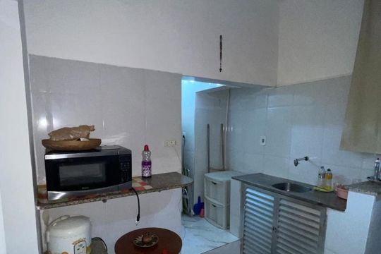 Cozinha de apartamento para alugar com 1 quarto, 25m² em Copacabana, Rio de Janeiro