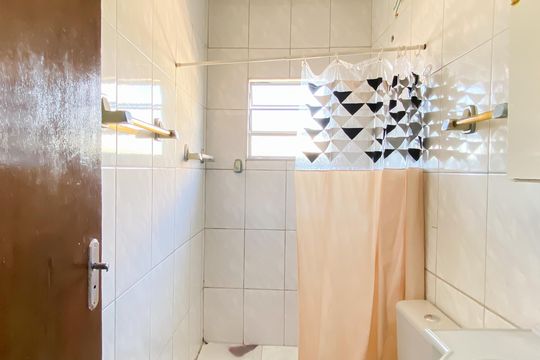 Banheiro de casa para alugar com 2 quartos, 85m² em Vila Rio Branco, São Paulo