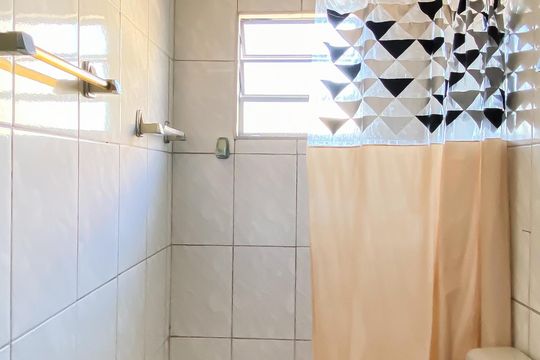 Banheiro de casa para alugar com 2 quartos, 85m² em Vila Rio Branco, São Paulo