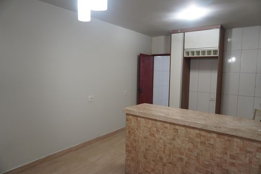 Cozinha de casa para alugar com 2 quartos, 125m² em Vila Sao Silvestre, Barueri