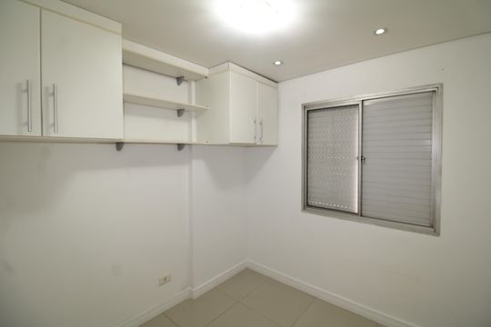 Quarto 1 de apartamento para alugar com 2 quartos, 60m² em Vila Celeste, São Paulo