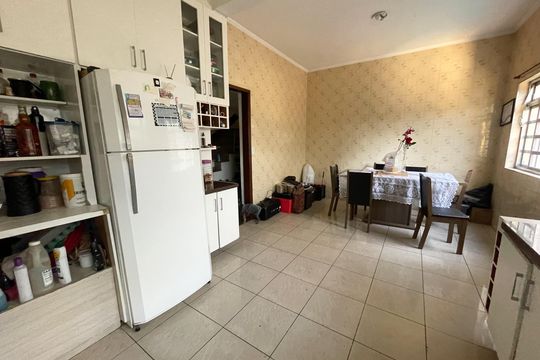 Cozinha de casa à venda com 3 quartos, 300m² em Vila Albertina, São Paulo