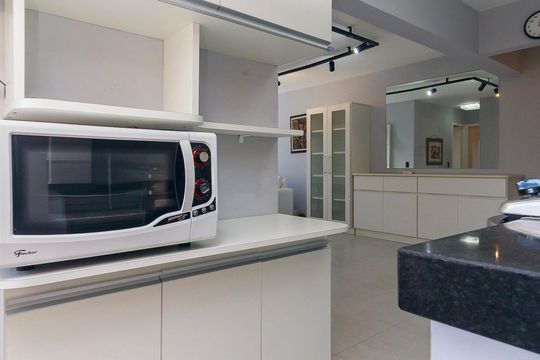 Cozinha de apartamento para alugar com 2 quartos, 70m² em Nova Piraju, São Paulo