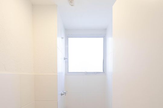 Banheiro de apartamento à venda com 2 quartos, 45m² em Campo Grande, Rio de Janeiro