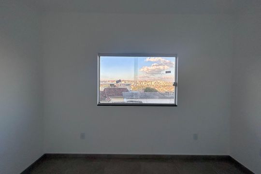 Casa à venda com 3 quartos, 150m² em São Salvador, Belo Horizonte