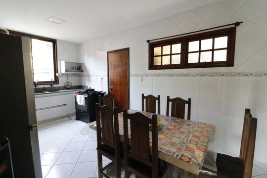 Cozinha de apartamento à venda com 5 quartos, 600m² em Jacarepaguá, Rio de Janeiro