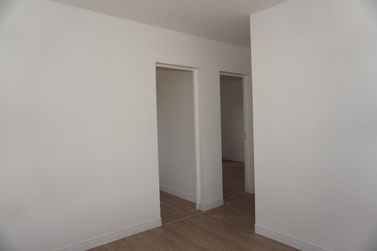 Apartamento para alugar com 2 quartos, 55m² em Conjunto Habitacional Parque Valo Velho Ii, Embu das Artes