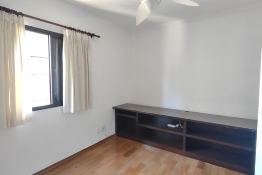Suíte de apartamento à venda com 2 quartos, 98m² em Santo Antônio, São Caetano do Sul