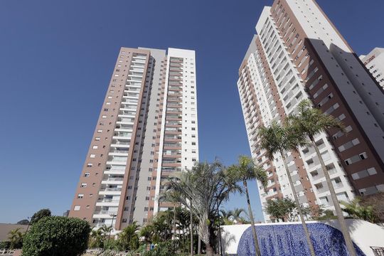 Fachada de apartamento à venda com 2 quartos, 57m² em Vila Homero Thon, Santo André