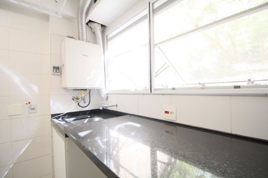 Apartamento à venda com 3 quartos, 141m² em Morumbi, São Paulo