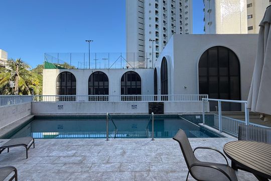 Área comum - Piscina de apartamento para alugar com 3 quartos, 95m² em Tortuga, Guarujá