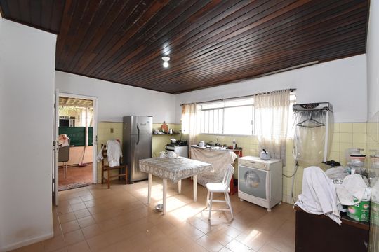 Cozinha de casa para alugar com 3 quartos, 100m² em São Lourenço, Curitiba
